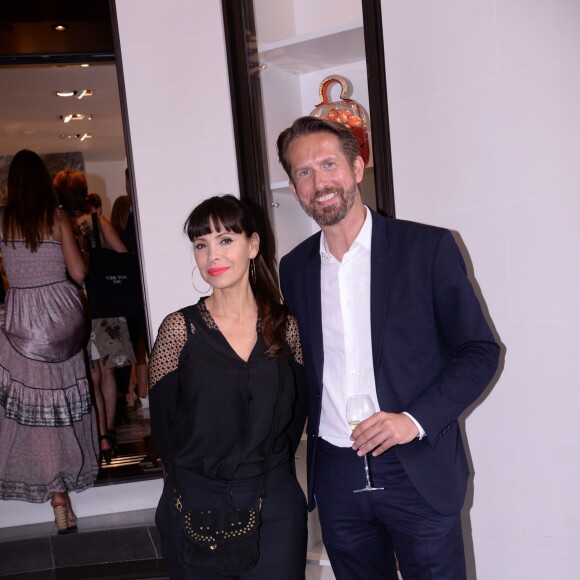 Exclusif - Mathilda May et Sam Bobino - Inauguration de la galerie Fred Allard (artiste représenté par les Galeries Bartoux) à l'hôtel Lutetia à Paris le 27 juin 2019. © Rachid Bellak/Bestimage