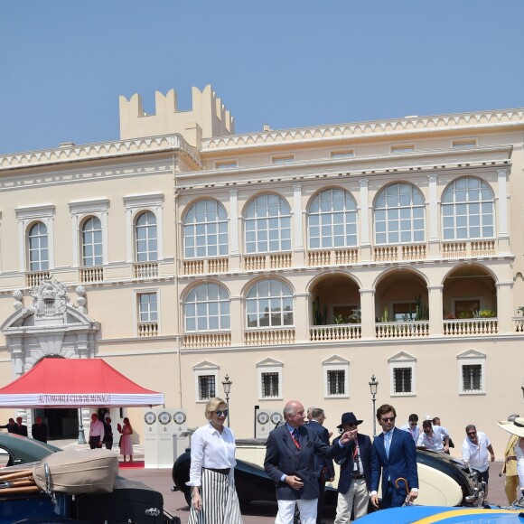 La princesse Charlène de Monaco lors du concours Elégance et Automobile à Monte-Carlo 2019 sur la place du palais à Monaco, le 30 juin 2019. © Bruno Bebert/Bestimage