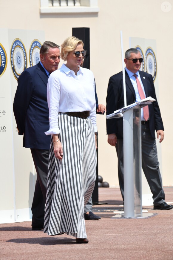 La princesse Charlène de Monaco lors du concours Elégance et Automobile à Monte-Carlo 2019 sur la place du palais à Monaco, le 30 juin 2019. © Bruno Bebert/Bestimage