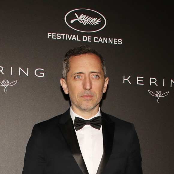 Gad Elmaleh - Photocall de la soirée Kering "Women In Motion Awards", Place de la Castre, lors du 72ème Festival International du Film de Cannes. Le 19 mai 2019 © Denis Guignebourg / Bestimage