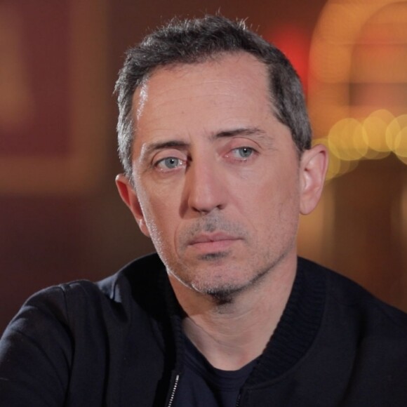 Exclusif - Gad Elmaleh - Enregistrement des séquences de l'émission anniversaire "Elie Kakou, ben alors... 20 ans déjà" au Cirque d'hiver le 29 mai 2019. Depuis le Cirque d'Hiver, un lieu qui était fétiche pour lui, de nombreux artistes et personnalités rendront hommage à leur manière à Élie Kakou et nous diront ce que l'homme et l'artiste représentent pour eux. En juin 1999, l'humoriste et comédien Elie Kakou nous quittait, à l'âge de 39 ans. 20 ans après, cette émission, produite par Productions 13.34 et JYL Production, diffusée sur France 3 le vendredi 14 juin à 21 heures, sera l'occasion de revoir ses plus grands sketches devenus cultes "L'attachée de presse", "Madame Sarfati", "Les professeurs"... mais également de découvrir les témoignages de ceux qui l'ont connu, côtoyé et admiré, et de revenir sur les moments forts de sa carrière : Marseille, la ville de ses débuts, ses apparitions télé, l'aventure magique de La vérité si je mens !, les lettres de noblesse qu'il a donné à l'humour pied noir, l'inspiration qu'il a représenté pour certains, son amour de la danse, mais aussi de la mode... Happenings spécialement préparés pour cette émission, témoignages, chansons, reprises de sketches, documents rares... l'univers d'Élie Kakou sera mis à l'honneur ! © Romuald Meigneux / Bestimage