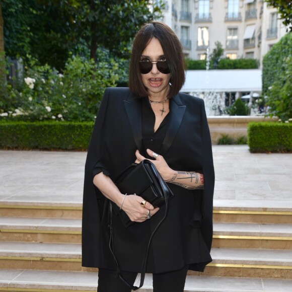 Béatrice Dalle assiste au cocktail du créateur de bijoux David Yurman au Ritz à Paris, le 1er juillet 2019. © Giancarlo Gorassini/Bestimage