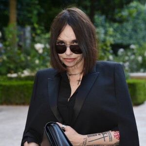 Béatrice Dalle assiste au cocktail du créateur de bijoux David Yurman au Ritz à Paris, le 1er juillet 2019. © Giancarlo Gorassini/Bestimage