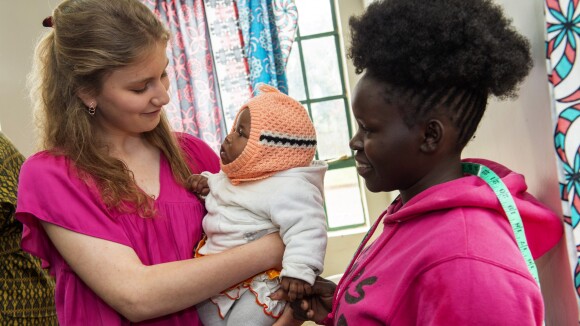 Princesse Elisabeth, 17 ans: Première marquante au Kenya, reine chez les Massaïs
