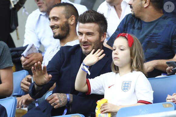David Beckham et sa fille Harper Seven Beckham - Norvège vs Angleterre (0 - 3) - Quarts de finale- Coupe du Monde Feminine, Le Havre, le 27 juin 2019. Norway vs England (0 - 3) - Quarterfinals - Women's World Cup, Le Havre, June 27, 201927/06/2019 - Le Havre