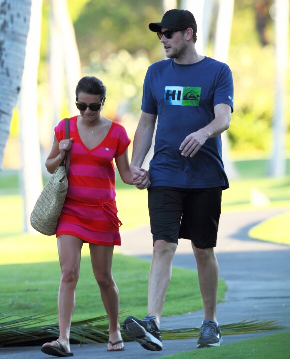 Exclusif - Lea Michele et son petit ami Cory Monteith se promènent a Hawaii, le 5 janvier 2013.