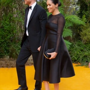 Le prince Harry, duc de Sussex, et Meghan Markle, duchesse de Sussex, à la première du film "Le Roi Lion" au cinéma Odeon Luxe Leicester Square à Londres, le 14 juillet 2019.