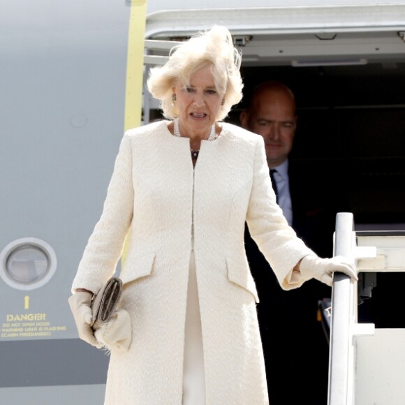 Le prince Charles et Camilla Parker Bowles, duchesse de Cornouailles, à leur arrivée à l'aéroport Tegel à Berlin. Le 7 mai 2019