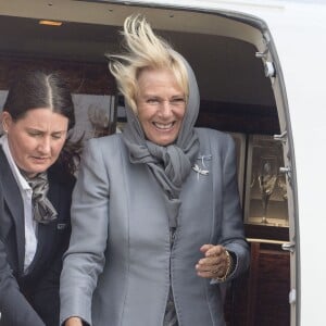 Camilla Parker-Bowles, duchesse de Cornouailles - La famille royale d'Angleterre arrive à l'aéroport de La Valette, le 26 novembre 2015, pour leur visite officielle de trois jours à Malte à l'occasion du sommet du Commonwealth.