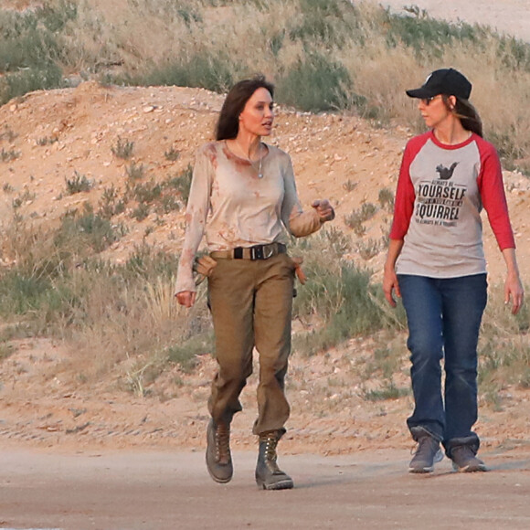 Exclusif - Angelina Jolie sur le tournage du nouveau Lara Croft "Those Who Wish Me Dead" à Albuquerque au Nouveau-Mexique. Le 21 juin 2019