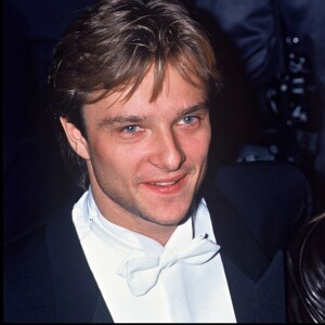 Estelle Lefébure et David Hallyday à Paris, le 12 décembre 1989.