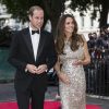 Le prince William et la duchesse de Cambridge, Kate Catherine Middleton (robe en sequins Jenny Packham) au gala de la fondation "Tusk" à Londres, le 12 septembre 2013.