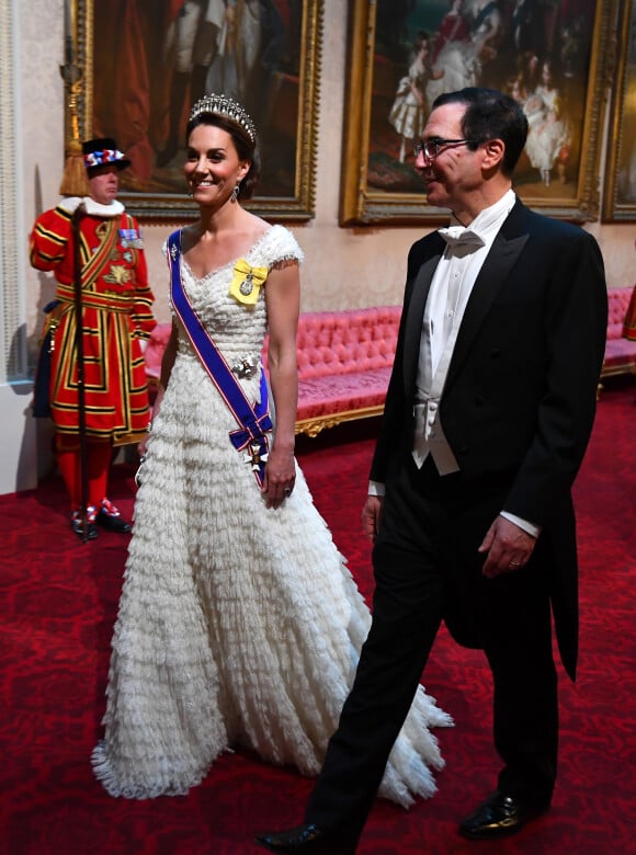 Kate Middleton (en robe Alexander McQueen) et le Secrétaire du Trésor des Etats-Unis, Stephen Mnuchin - Donald Trump reçu par la reine Elisabeth II d'Angleterre lors d'un dîner d'Etat à Buckingham Palace, à Londres. Ce banquet fut organisé dans le cadre d'une visite de trois jours dans la capitale britannique du président américain. Le 3 juin 2019