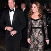 Kate Middleton (en robe Alexander McQueen) et le prince William à la soirée caritative "The Royal Variety Performance" à Londres, le 18 novembre 2019.