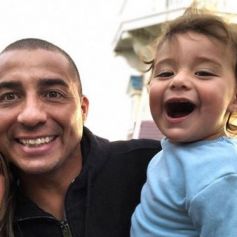 David Trezeguet avec Belen Cosimo et leur fils à Disneyland Paris le 20 juin 2019.