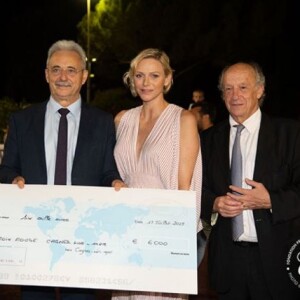 Charlene de Monaco a assisté à la course de trot "Prix Princesse Charlène de Monaco - Charity Race", le 19 juillet 2019 à l'Hippodrome de Cagnes-sur-Mer, avec son fils Jacques de Monaco et son frère Gareth Wittstock.