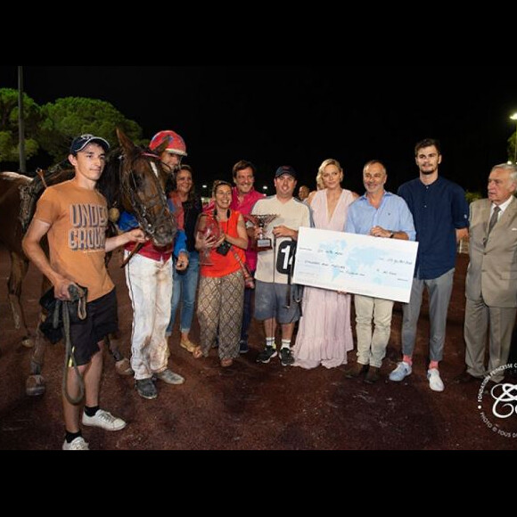Charlene de Monaco a assisté à la course de trot "Prix Princesse Charlène de Monaco - Charity Race", le 19 juillet 2019 à l'Hippodrome de Cagnes-sur-Mer, avec son fils Jacques de Monaco et son frère Gareth Wittstock.