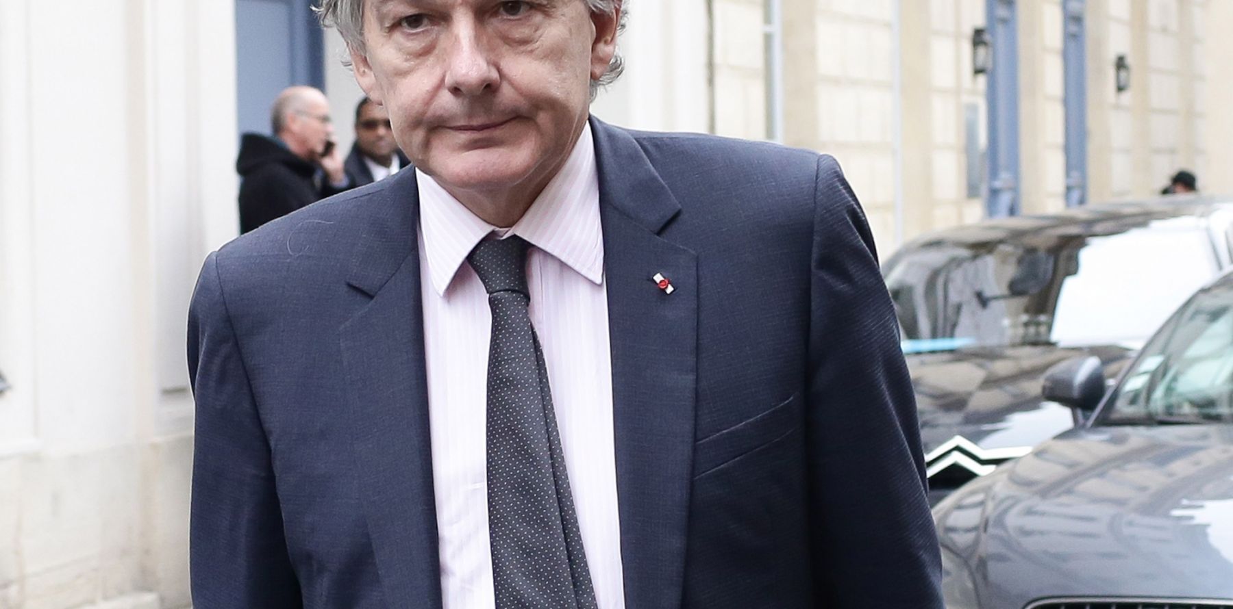 Thierry Breton Cambriolé, L'ancien Ministre Séquestré Dans Les ...