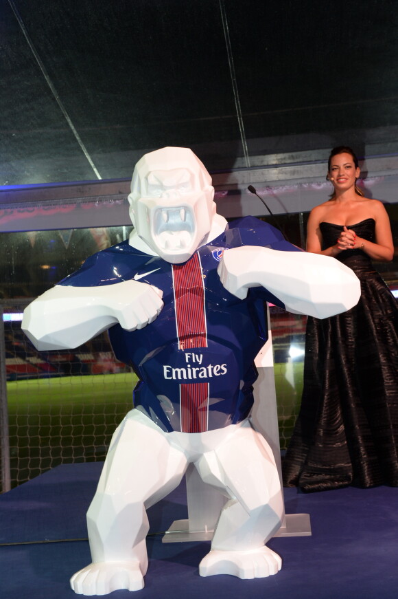 Exclusif - Le Wild kong Tribute PSG de Richard Orlinski - Dîner de gala au profit de la Fondation PSG au Parc des Princes à Paris le 16 mai 2017. © Rachid Bellak/Bestimage