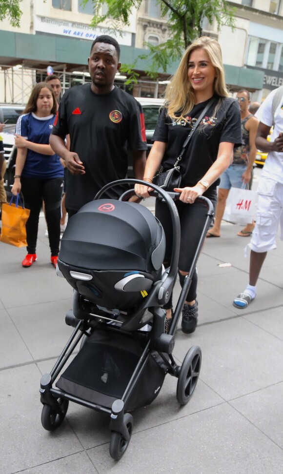 Exclusif - Maria Salaues, femme de Paul Pogba, avec leur fils en poussette à New York, le 2 juillet 2019.
