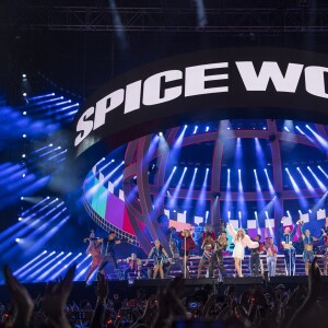 Geri Halliwell, Melanie Brown (Mel B), Melanie Chisholm (Mel C) et Emma Bunton - Les Spice Girls en concert au Stade de Wembley dans le cadre de leur tournée "Spice World UK Tour". Londres, le 20 juin 2019.