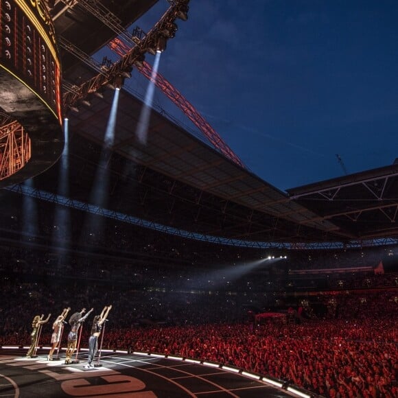 Geri Halliwell, Melanie Brown (Mel B), Melanie Chisholm (Mel C) et Emma Bunton - Les Spice Girls en concert au Stade de Wembley dans le cadre de leur tournée "Spice World UK Tour". Londres, le 20 juin 2019.