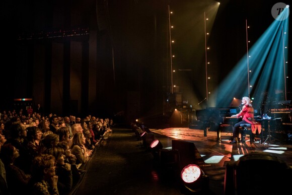 Exclusif - Véronique Sanson en concert au palais des congrès de Tours pour la première date de sa tournée "Dignes, Dingues, Donc..." le 3 avril 2019. © Cyril Moreau / Bestimage
