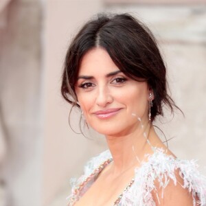 Penélope Cruz à la projection du film "Pain And Glory", en ouverture des séances de cinéma en plein air avec Film4 Summer Screen à la Somerset House. Londres, le 8 août 2019.