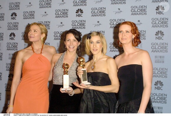 Kim Cattrall, Kristin Davis, Sarah Jessica Parker et Cynthia Nixon aux Golden Globe Awards, le 21 janvier 2002.