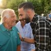 Exclusif - Jean-Paul Belmondo et Adil Rami - Gala de boxe "No Limit Episode IX" organisé par B. Asloum (ancien champion du monde de boxe) en plein air au théâtre Tivol au Cannet le 18 juillet 2019. © Bruno Bebert/Bestimage