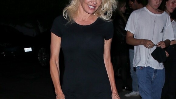 Pamela Anderson séparée d'Adil Rami : sourire retrouvé auprès de ses fils