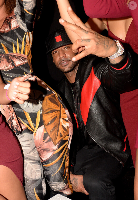 Le rappeur Booba fête son 41ème anniversaire au club Hobo et par la même occasion lance sa bouteille de Whisky nommée "Duc" à Paris le 12 décembre 2017. © Rachid Bellak/Bestimage