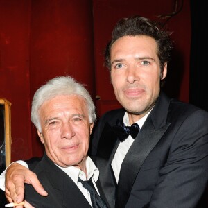 Guy Bedos et son fils Nicolas Bedos - 29ème cérémonie des Molières 2017 aux Folies Bergère à Paris le 29 mai 2017. © Coadic Guirec/Bestimage