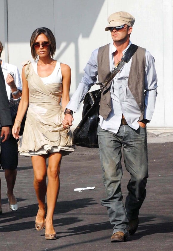Ah qu'il est loin, le temps des fashion faux-pas ! Désormais, le couple Beckham est tellement stylé que c'est presque too much !