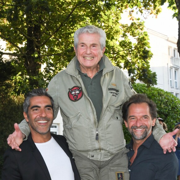 Ary Abittan, Claude Lelouch et Stéphane De Groodt lors de la 12ème édition du festival du Film Francophone d'Angoulême, France, le 22 août 2019. © Coadic Guirec/Bestimage