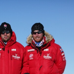 Le prince Harry - Arrivee du prince Harry au pole sud lors de la marche "Walking With The Wounded Challenge" le 13 décembre 2013. Le prince Harry a passe plus de trois semaines de marche 300 km (186 miles) au pole Sud.