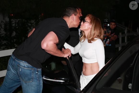 Jennifer Lopez et son fiancé A.Rodriguez sont allés dîner chez San Vicente Bungalows à West Hollywood le 24 août 2019 - Los Angeles