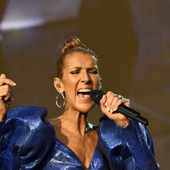 Céline Dion en concert à l'occasion du festival d'été Barclaycard British dans Hyde Park à Londres, le 5 juillet 2019.