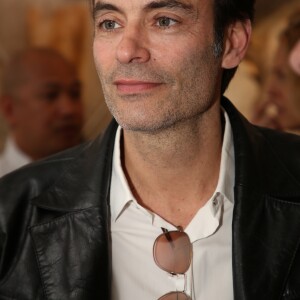Exclusif - Anthony Delon - Vernissage de l'exposition photographique de Nicolas Rachline "Et Dieu créa La Ponche" à la galerie Anne & Just Jaeckin à Paris le 3 mai 2018. © Denis Guignebourg/Bestimage