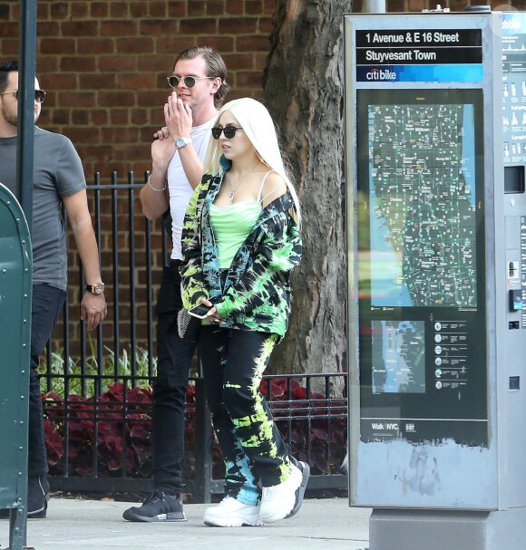 Exclusif - Ava Max et le producteur Cirkut de sortie à New York, le 24 août 2019.