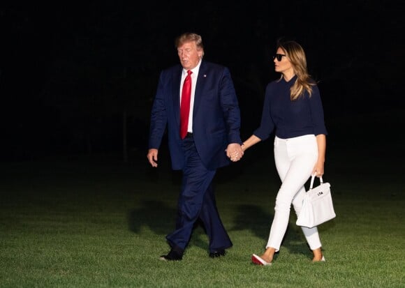 Donald Trump et Melania Trump de retour à la Maison Blanche à Washington, après le sommet du G7 qui s'est déroulé à Biarritz. Washington, D.C., le 26 août 2019.