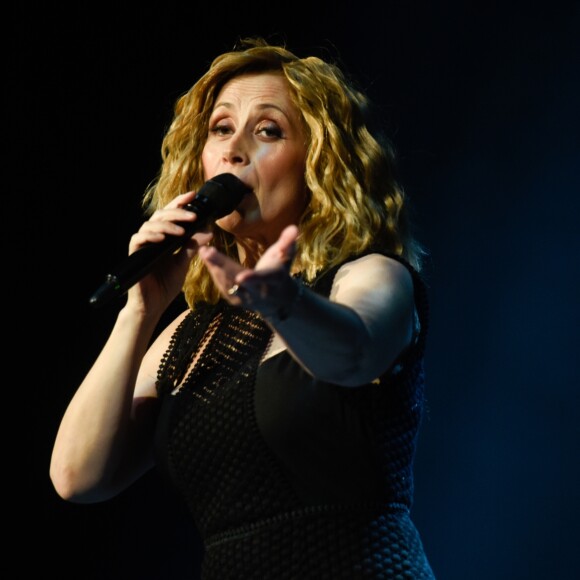 Lara Fabian en concert au Zenith de Paris, France, le 16 juin 2018. © BOV/Bestimage