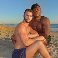 Ryan Russell : Le footballeur de la NFL fait son coming out bisexuel
