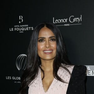 Salma Hayek (1er Globe d'Honneur International) arrive à la 14e cérémonie des Globes de Cristal, à la salle Wagram à Paris, le 4 février 2019. © Marc Ausset-Lacroix/Bestimage