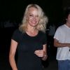 Pamela Anderson est allée dîner avec ses fils B. et Dylan au restaurant Giorgio Baldi à Santa Monica, le 14 août 2019.