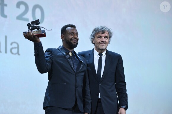Amjad Abu Alala (Prix Luigi de Laurentiis du Meilleur premier film pour "You will die at 20") , Emir Kusturica sur scène lors de la cérémonie de clôture du 76ème Festival International du Film de Venise (Mostra), le 7 septembre 2019