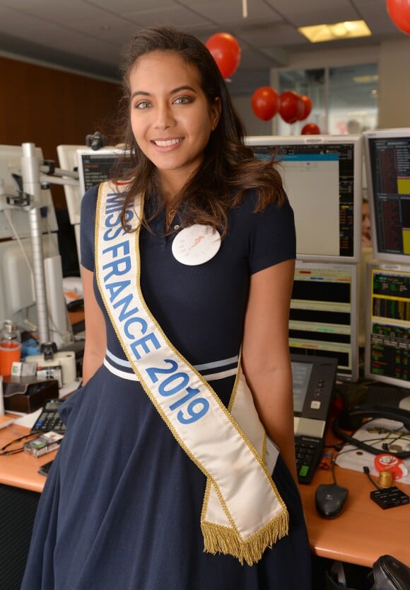 Vaimalama Chaves, Miss France 2019 à l'opération Charity Day chez Aurel BCG partners à Paris le 11 septembre 2019. © Veeren / Bestimage