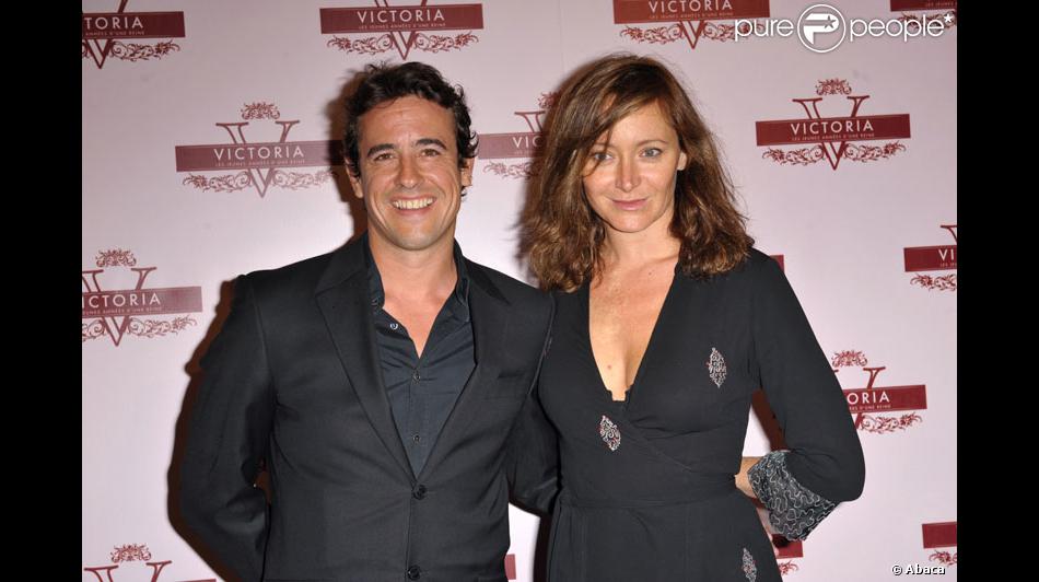 Julie Gayet Et Son Compagnon Wiki Julie Gayet Taille Poids Mensurations Age Biographie Wiki