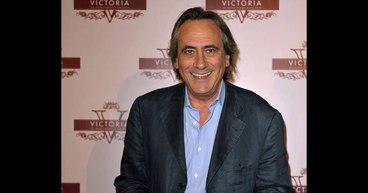 Philippe Lavil lors de la première du film Victoria : les ...