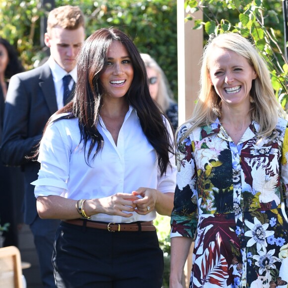 Meghan Markle, duchesse de Sussex, est au magasin John Lewis sur Oxford Street pour le lancement de sa collection capsule Smart Works à Londres le 12 septembre 2019.